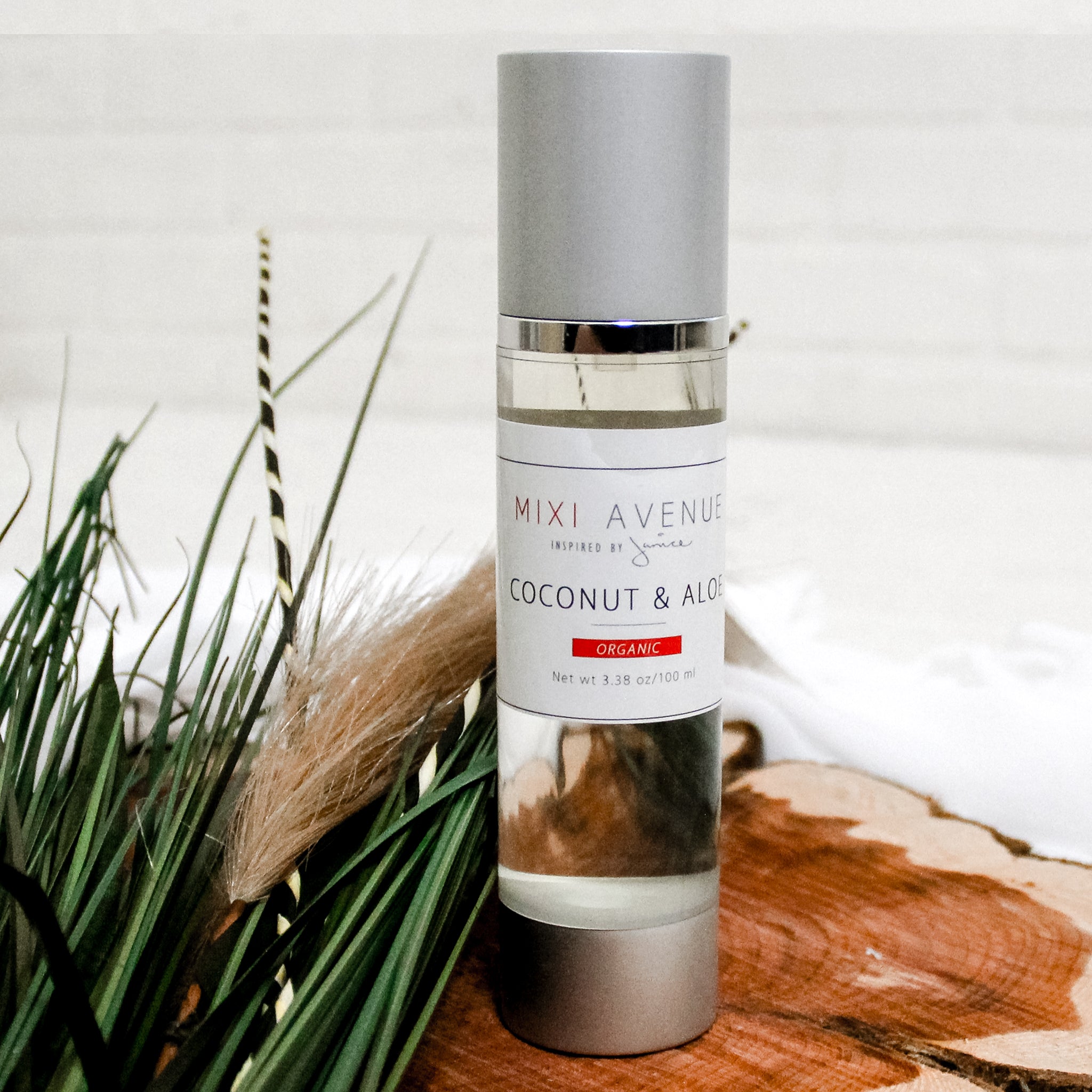 Coconut and Aloe - MixiAvenue